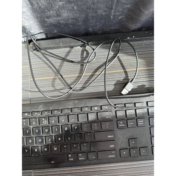 Macally USB Wired Keyboard Plug and Play Ergonomic USB - Picture 7 of 7